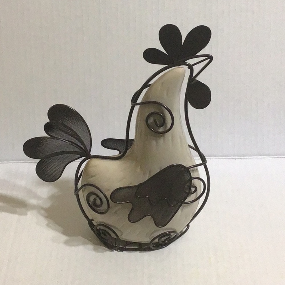 Rooster - Picture 2 of 2